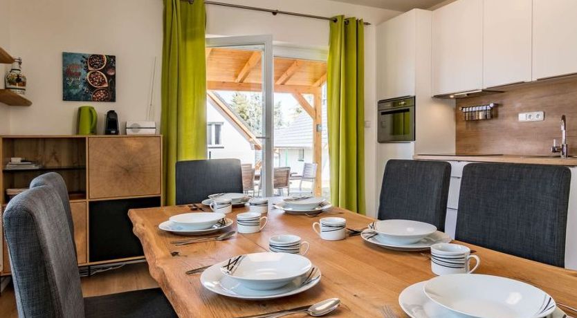 Photo of Lakeside Village 38 (+ sauna)