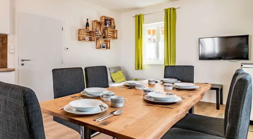 Photo of Lakeside Village 38 (+ sauna)