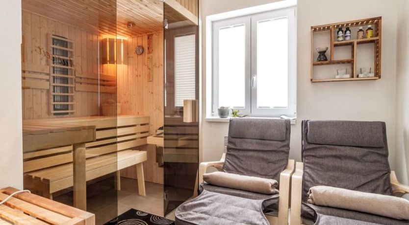 Photo of Lakeside Village 33 (+ sauna)