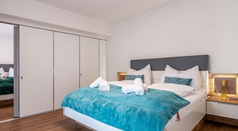 Photo of Lakeside Village 22 Apartment 10