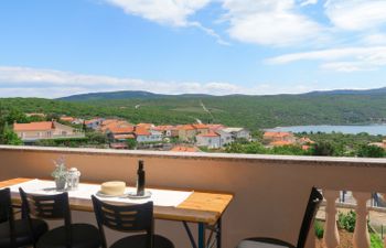 Rosić (KRK217) Apartment 2 Holiday Home