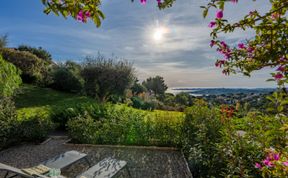 Photo of Les Coteaux de la Nartelle Apartment 32