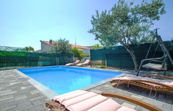 Marijana Holiday Home