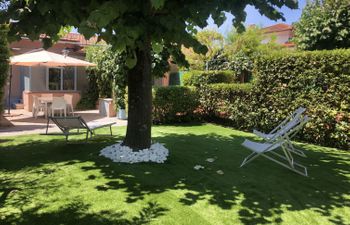 Villa Paola Holiday Home