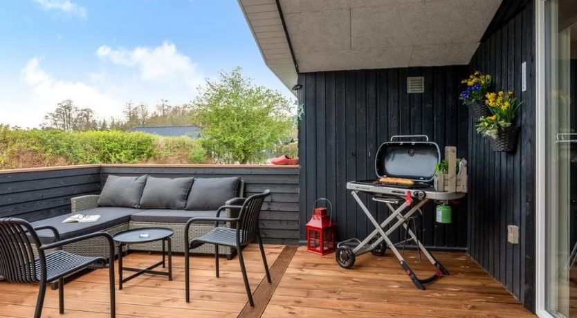 Photo of "Ronja" - 100m to the fjord