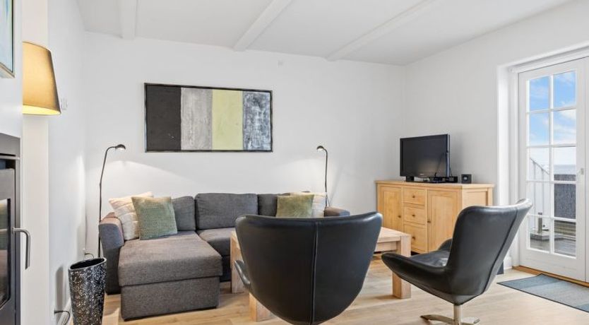 Photo of "Terina" - 5m from the sea