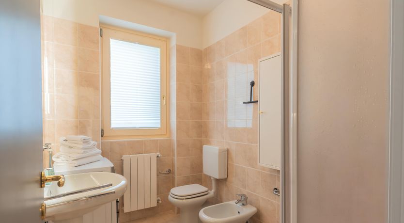 Photo of Como's Delight