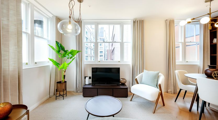 Photo of London Serenade