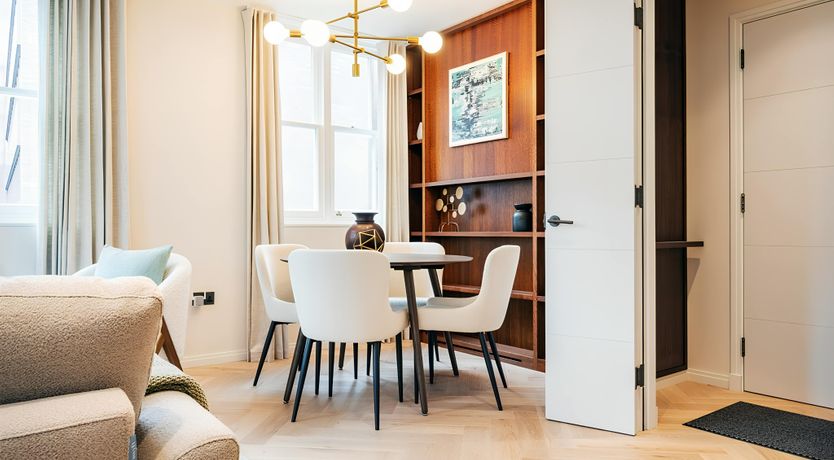 Photo of London Serenade