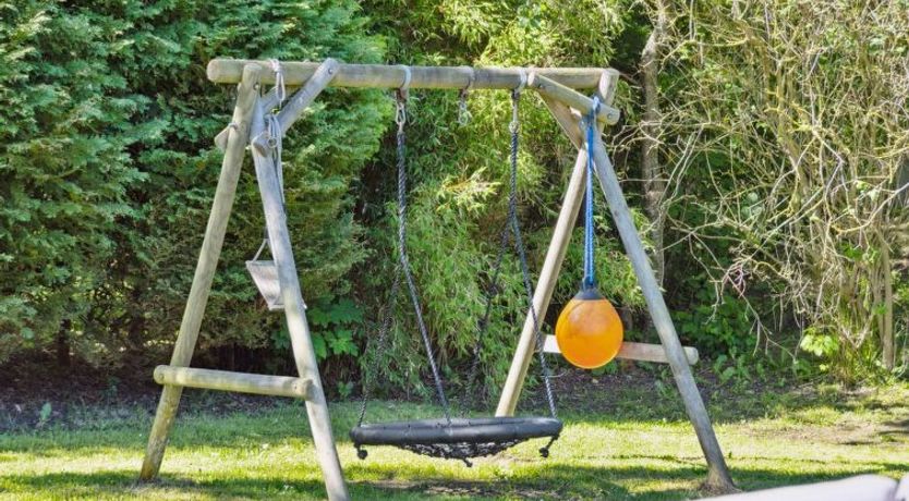 Photo of "Alruna" - 350m from the sea