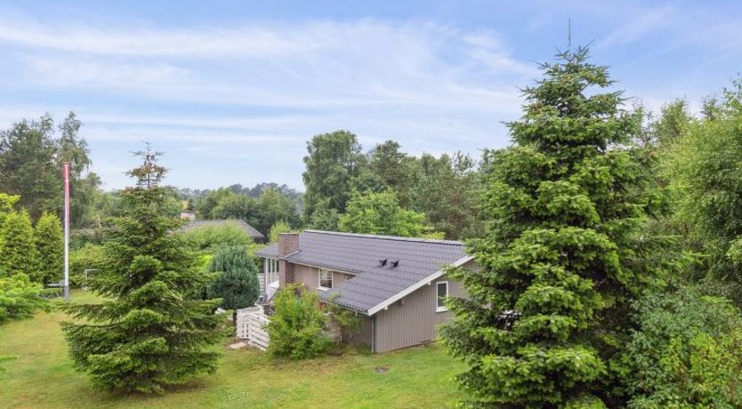 Photo of "Imre" - 300m from the sea