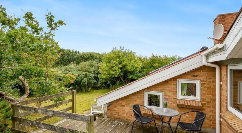 Photo of "Dorithea" - 1.3km from the sea