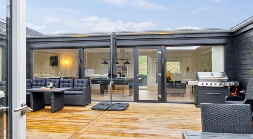 Photo of "Marinus" - 800m from the sea