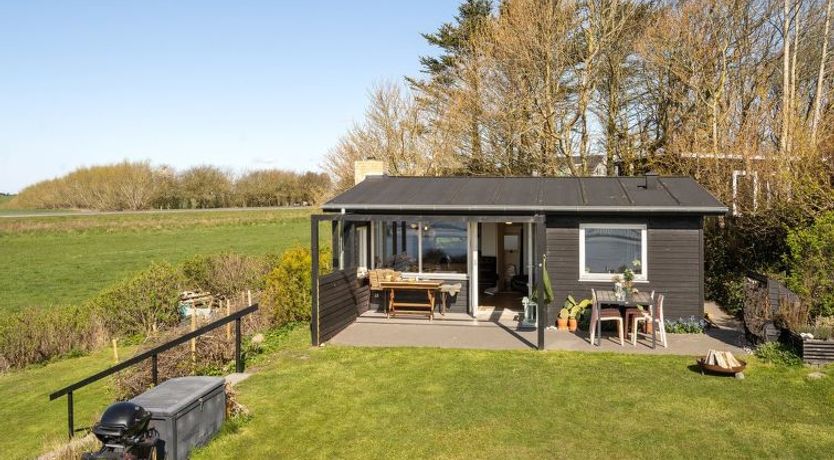 Photo of "Nielsen" - 30m to the fjord