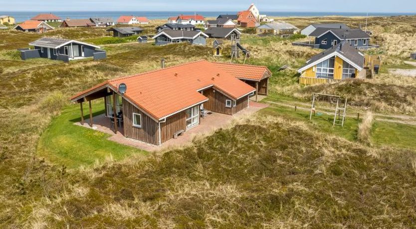 Photo of "Hughe" - 200m from the sea