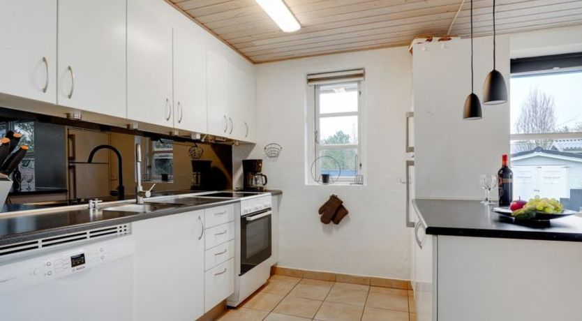 Photo of "Svenn" - 400m from the sea