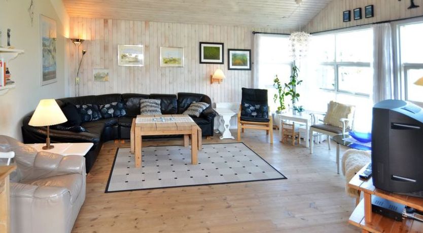 Photo of "Annalina" - 1.1km from the sea