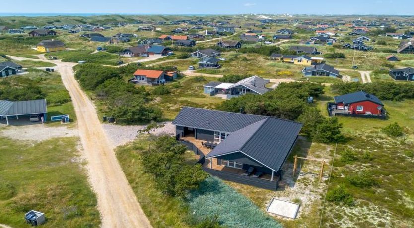 Photo of "Emeli" - 400m from the sea