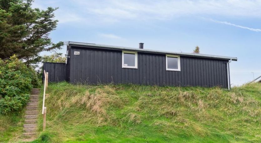 Photo of "Isabel" - 500m from the sea