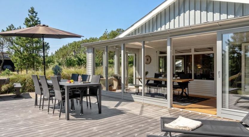 Photo of "Niels" - 1.5km from the sea