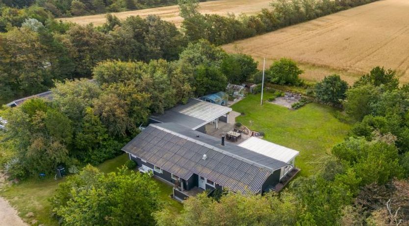 Photo of "Waghn" - 800m to the fjord