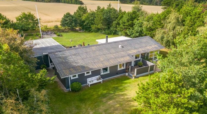 Photo of "Waghn" - 800m to the fjord