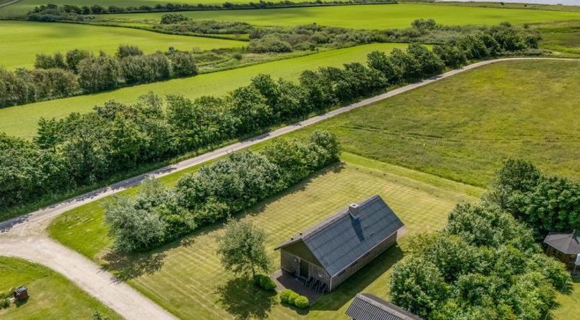 Photo of "Arlin" - 380m to the fjord