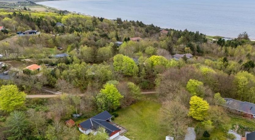 Photo of "Dwerg" - 300m to the fjord