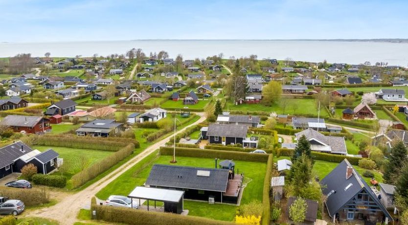 Photo of "Ofrath" - 350m to the fjord