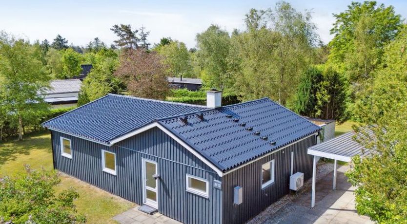 Photo of "Mani" - 1.1km from the sea