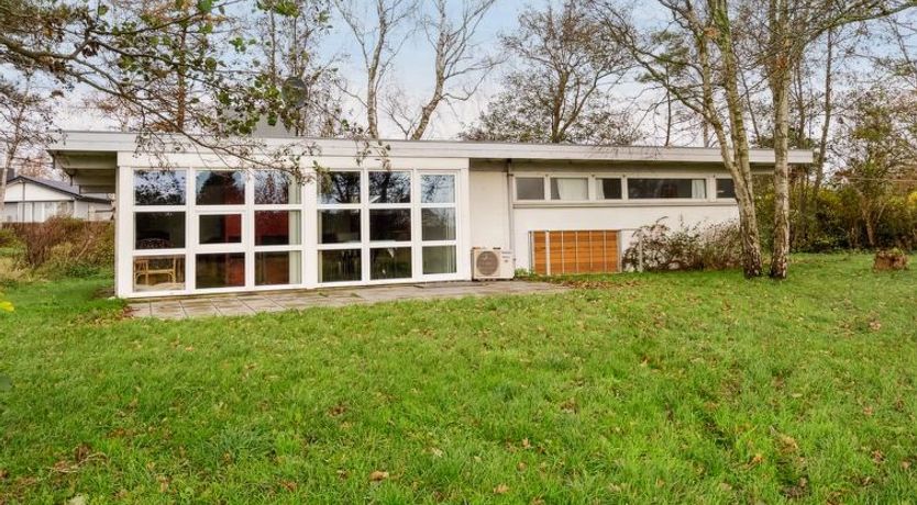 Photo of "Thara" - 100m from the sea