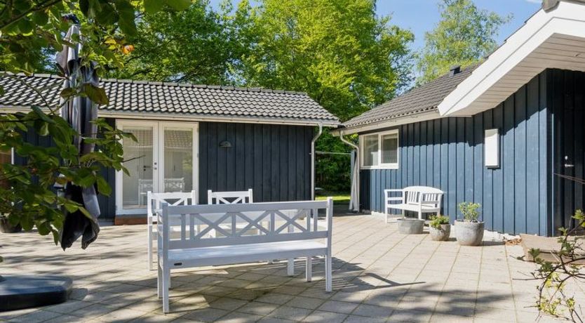 Photo of "Fatima" - 400m from the sea