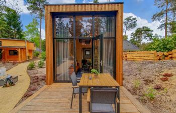 Tiny House 2 Apartment 13 Holiday Home