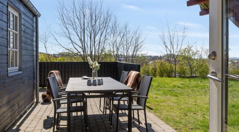 Photo of "Fania" - 500m from the sea