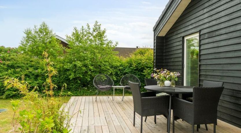 Photo of "Sys" - 150m from the sea