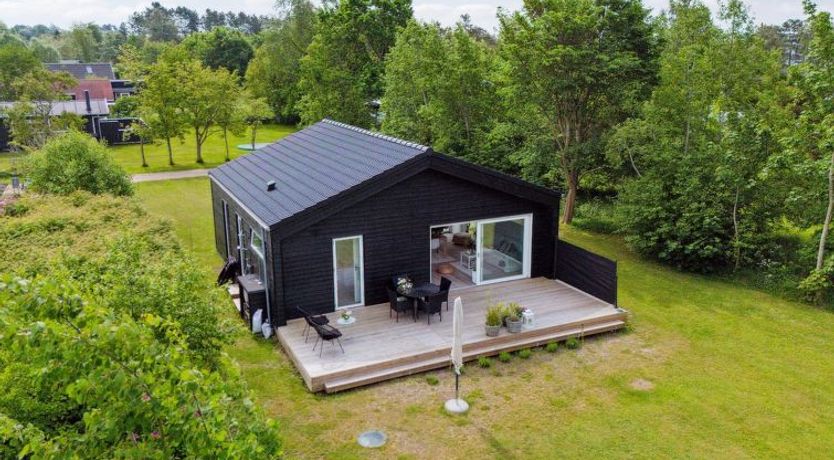 Photo of "Sys" - 150m from the sea