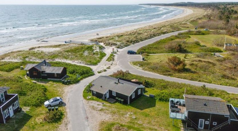 Photo of "Baarde" - 60m from the sea