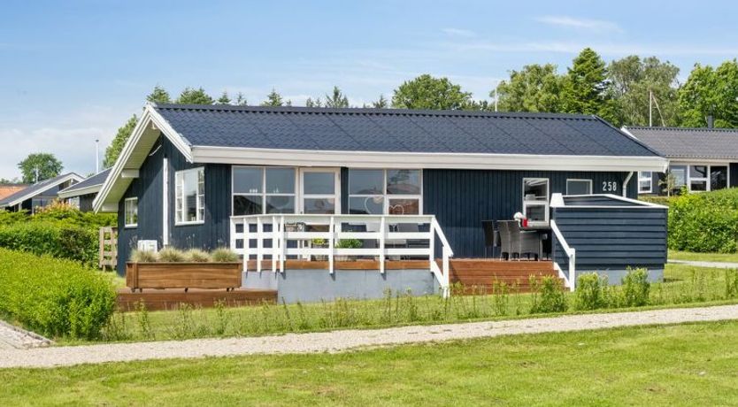 Photo of "Jolanta" - 275m from the sea