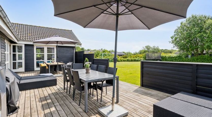 Photo of "Hakan" - 900m from the sea