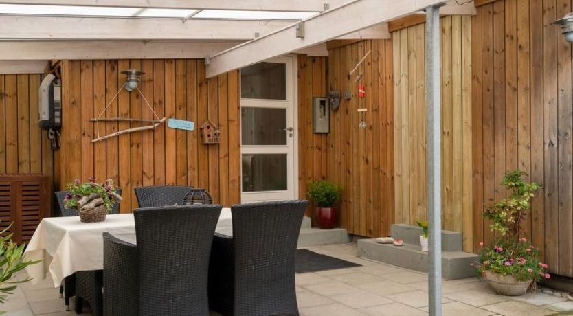 Photo of "Susana" - 50m from the sea