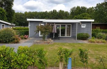 Pavilion Hottub 4 Holiday Home