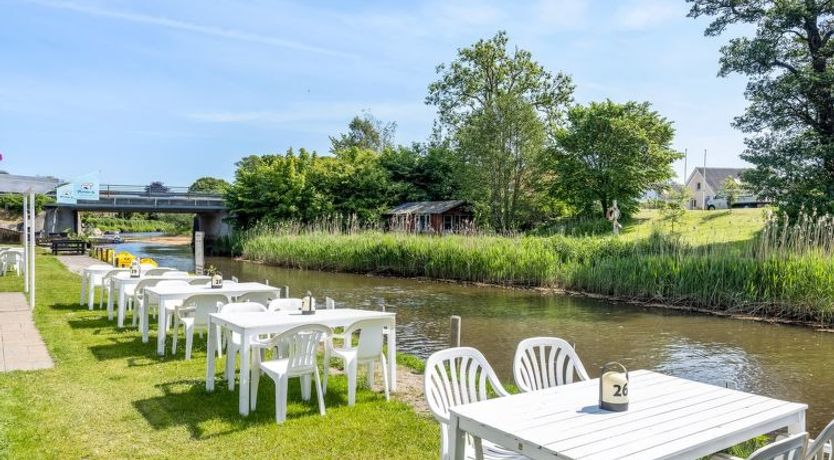 Photo of "Gilbert" - 500m from the sea