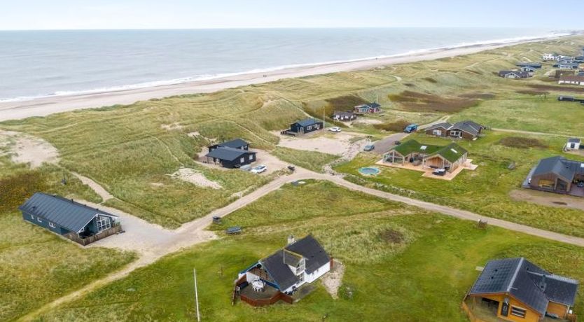 Photo of "Eringisl" - 50m from the sea