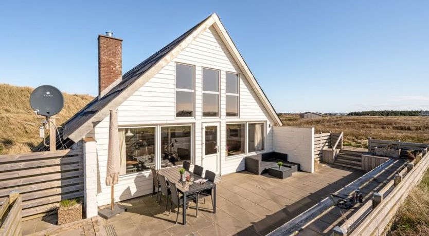 Photo of "Luzy" - 75m from the sea