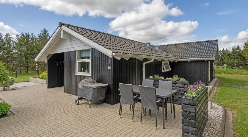 Photo of "Thore" - 400m from the sea