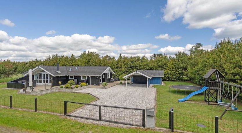 Photo of "Thore" - 400m from the sea