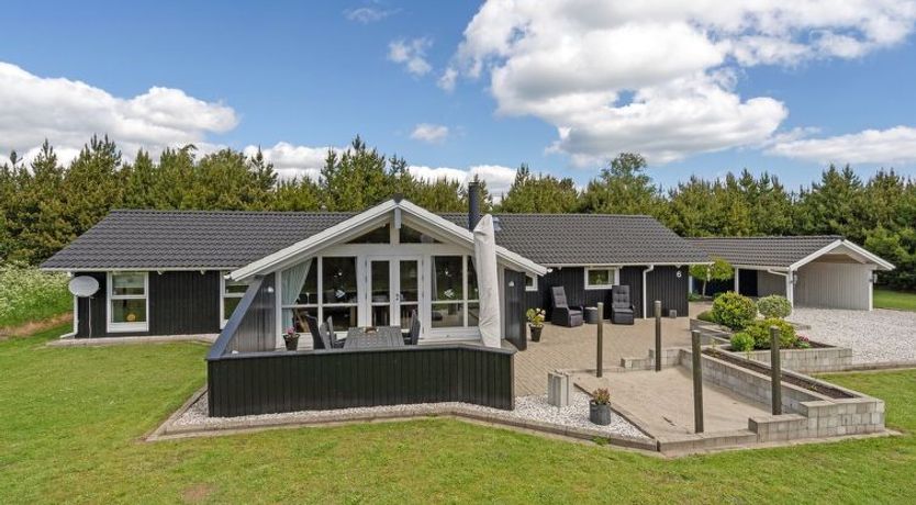 Photo of "Thore" - 400m from the sea