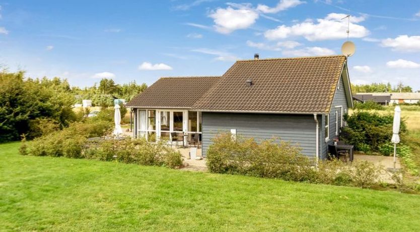 Photo of "Lari" - 600m from the sea