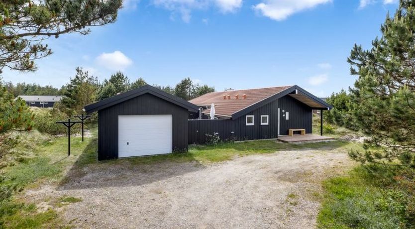 Photo of "Antto" - 900m from the sea