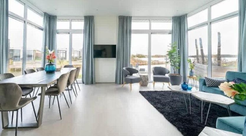 Photo of Pavilion Waterfront 8